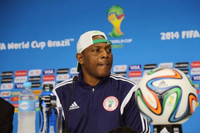 Eagles Bemoans Distraction…Keshi Says No Money Issues…Team Off To Brasilia