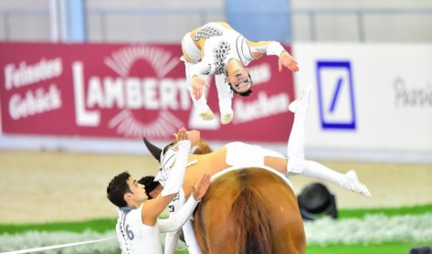 The reigning world champions from Germany, Team RSV Neuss-Grimlinghausen, clinched European squad gold at the FEI European Vaulting Championships 2015 in Aachen (GER) today. (FEI/Daniel Kaiser)