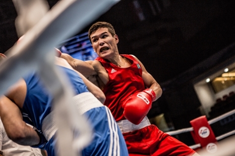 Yeleussinov marches on and Uzbekistan boxers continue to shine at AIBA World Championships